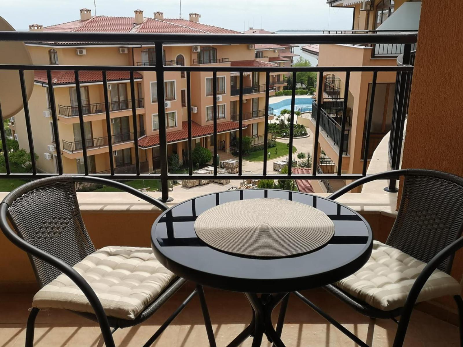Menada Sky Dreams Apartment Sveti Vlas Exterior photo